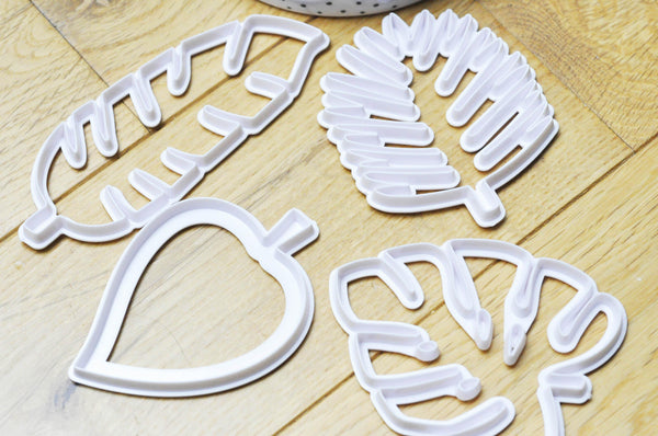 Molds &amp; Cookie Cutters