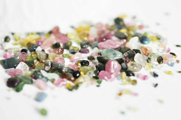 Sands and rolled nuggets natural stones for resin and DIY jewelry