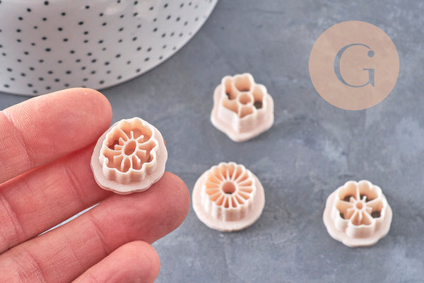 Emporte-Pièce Pâte polymère Fleur créole interchangeable au choix 17-20mm, x1 (G10995)