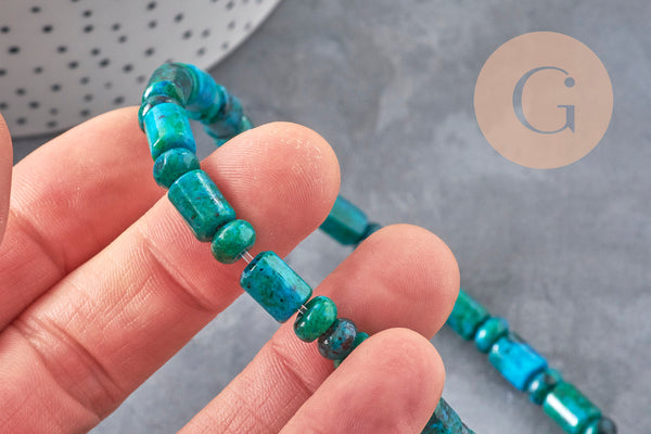 Perle tube en chrysocolle naturelle verte 6x3-9mm, x1 fil de 38cm (G1221)