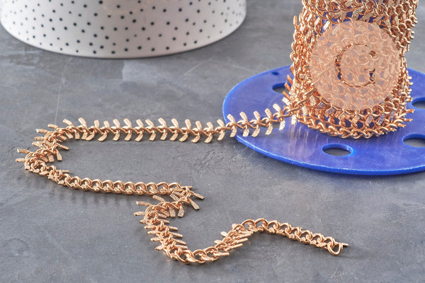 Chaine arrête de poisson Fishbone doré champagne /or rose, x50cm, (G2671)