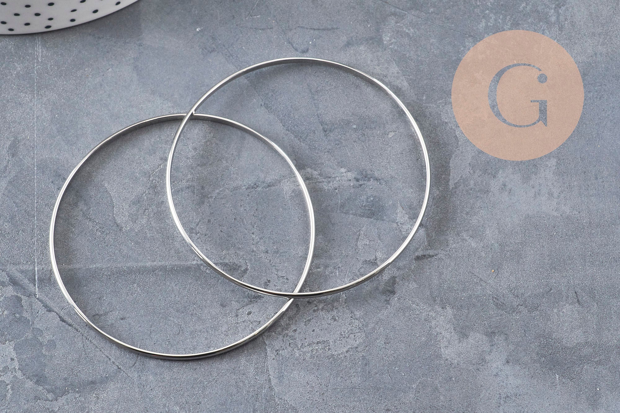 Brazalete liso de acero inoxidable 304, color platino, 65mm, x1 (G11150)