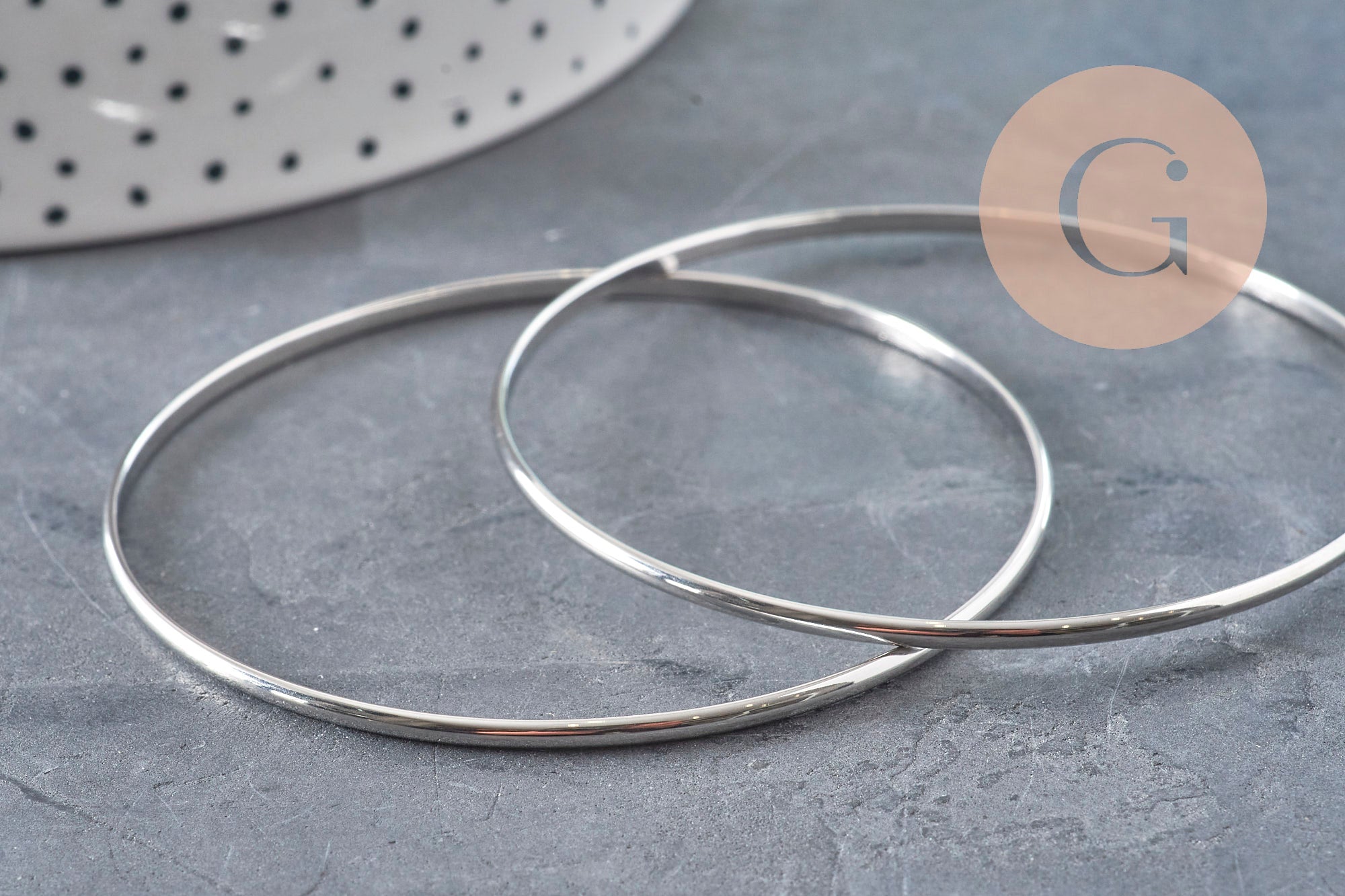 Brazalete liso de acero inoxidable 304, color platino, 65mm, x1 (G11150)