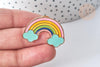 Broche arc-en-ciel zamac doré 23x33mm, x1 (G7846)