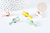 Broche langouste homard laiton doré émail coloré 24mm, x1 (G8509)