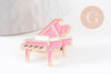 Broche pins Piano doré émail doré 29mm,broche dorée, décoration veste, x1 (G10008)