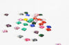 Cabochon carré strass multicolore plastique5mm, x 5 grammes (G1555)