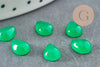 Cabochon goutte jade naturel teinté vert 8x6mm, x1 (G9026)