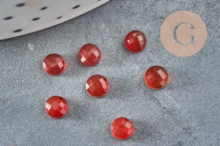 Cabochon rond cornaline naturelle orange facetté 4mm, x1 (G9387)