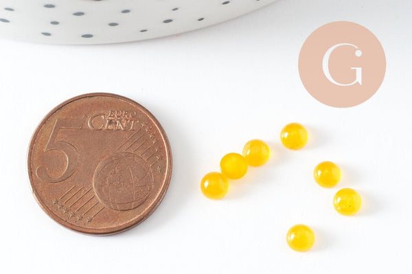 Cabochon rond jade naturel jaune vif 4mm, x1 (G9955)