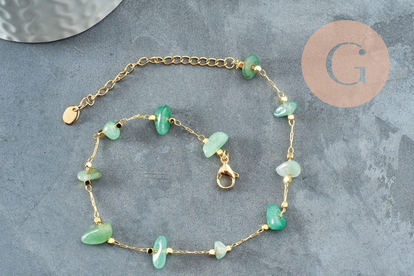 Chaine de cheville perles chips pierre naturelle laiton doré 22cm, x1 (G6979)