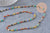 Chaine dorée perle agate naturelle colorée, chaine collier, chaine lunettes,chaine fantaisie 4.5mm, x1 mètre (G3393)