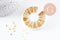Charm à coller zamac doré, lune et étoile, fournitures à coller pour décorer pierres et bijoux,4-5mm, boite de 200, x1 (G5244)