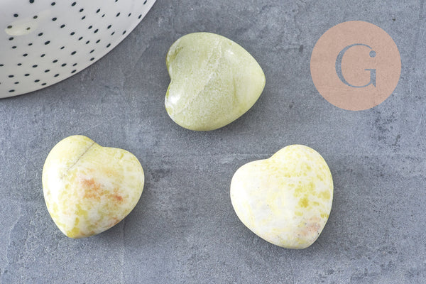 Coeur péridot naturelle 20-70mm, péridot naturel roulé, pierre semi-precieuse, séance lithothérapie, x1 (G5617)