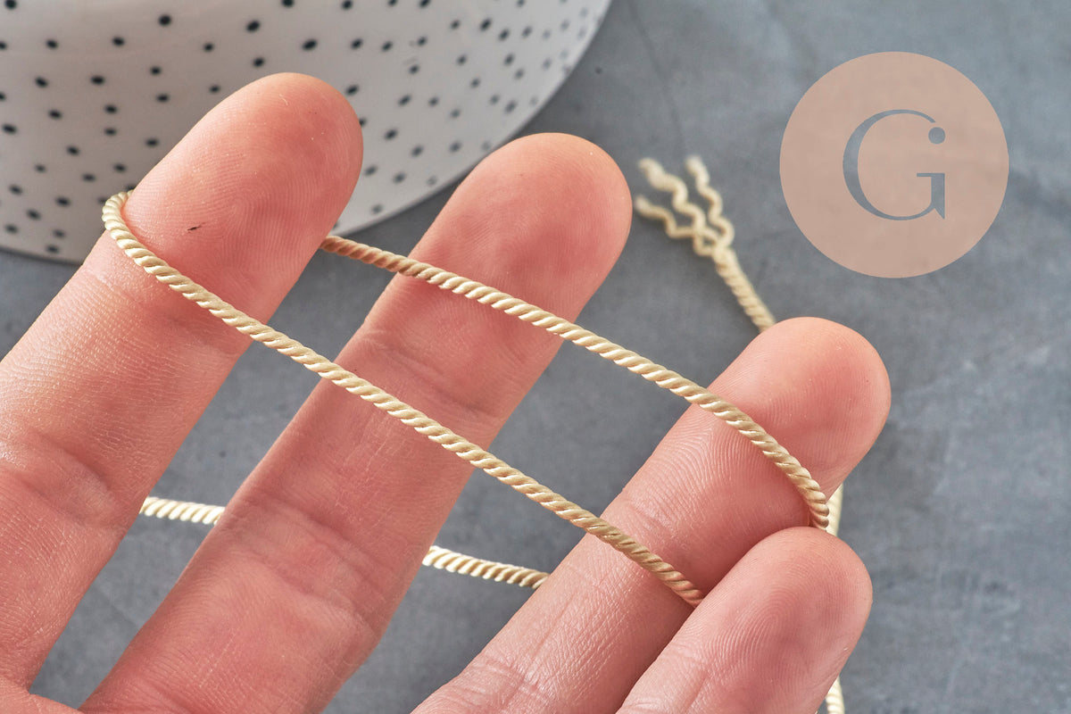 Cordon satiné torsadé beige 2mm, x1 mètre (G11396)-Cordons pour bijoux et perles-Gingerlily Perles