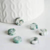 EP Cabochon rond agate blanc-vert naturelle 10mm, x1 (G1923)