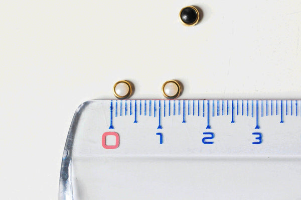 EP Charm à coller imitation Pierre et zamac doré 4-5mm, x1 boite (G4229)