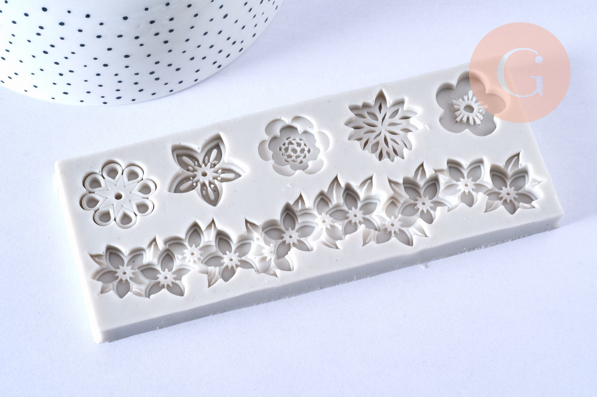 EP Moules en silicone fleurs, Moule patisserie, moule en silicone pour réaliser des bijoux avec inclusion en résine,14.5cm x1 G4182