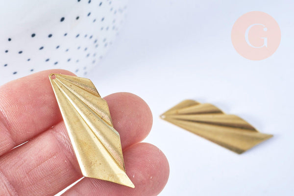 EP Pendentif triangle éventail laiton brut 42x14mm, x1 (G6431)