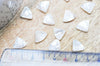 EP-Perle triangle nacre blanche naturelle doré,pendentif triangle nacre,coquillage blanc, bijou nacre 12mm, x1 G4498