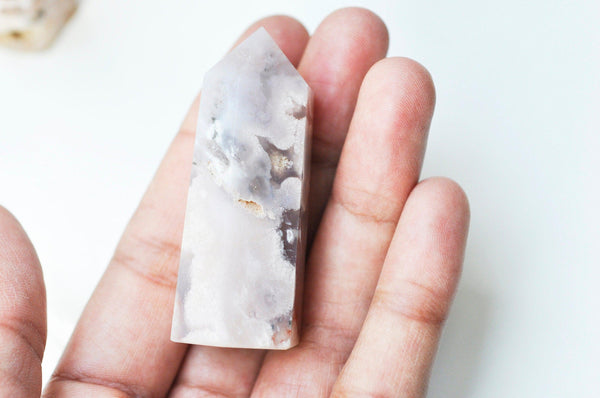 EP Pointe agate fleur naturelle roulée, agate fleur naturelle, pierre semi-precieuse, séance lithothérapie, la pièce G4866