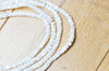 EP perle nacre blanche naturelle heishi 2.5x4mm, le fil de 65 perles G4139