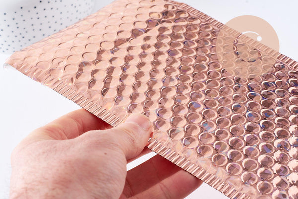 Enveloppes à bulles métallisé rose holographique 24x15cm, x10 (G10061)