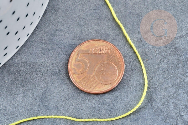 Fil nylon jaune nylon à broder-couture-bijoux 0.8mm , x10 mètres (G8313)