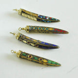 Pendentif Corne en laiton et pierres, pierre naturelle, pendentif doré, pendentif pierre, pendentif tibétain, 60mm,G2965
