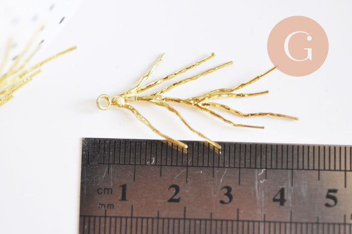 Pendentif branche feuille laiton 39mm,breloque laiton brut, bijou laiton,feuille dorée pour création bijoux x1 (G6278)