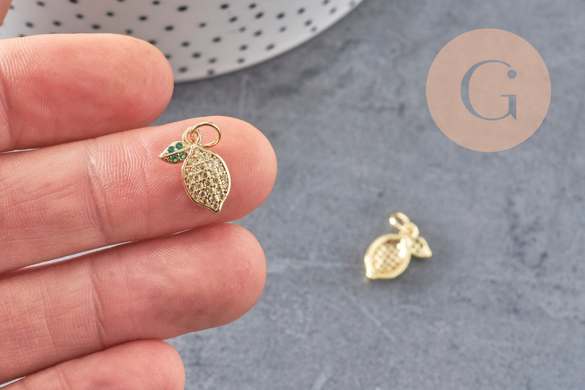Pendentif citron doré 18K zircons, 14mm, x1 (G4852)