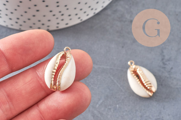 Pendentif coquillage cauri ouvert naturel doré, coquillage Conch bijou naturel, 23mm, x1 , G2296