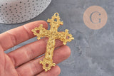 Pendentif croix zamac doré fleurs 74mm, x1 (G11311)-Breloques et pendentifs-Gingerlily Perles