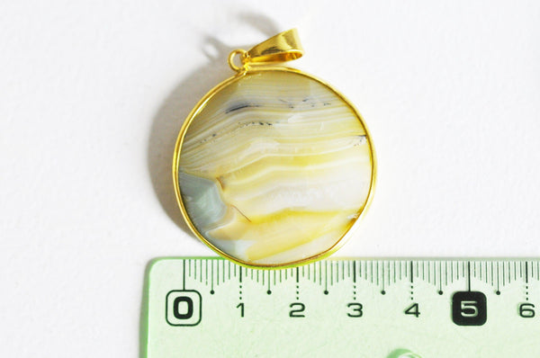 Pendentif doré agate colorée naturelle35-56mm, x1 G1591