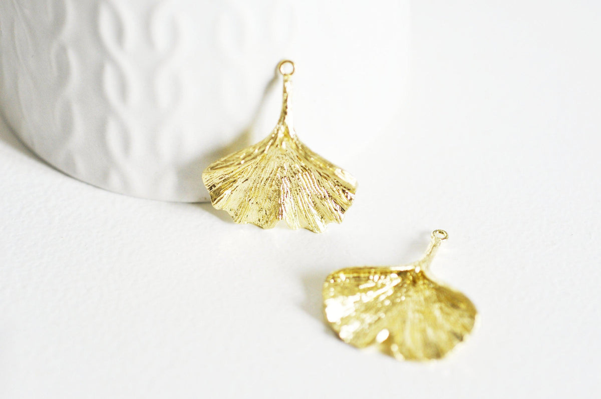 Pendentif feuille laiton brut 43mm, x1 (G0429)