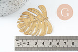 Pendentif feuille laiton,fourniture bijou,breloque laiton brut,bijou laiton,feuille monstera 45mm, x1 (G0917)