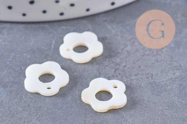 Pendentif fleur nacre blanche naturelle 13.5mm, x2 (G10087)