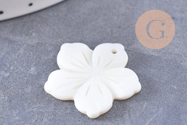 Pendentif fleur pensée nacre blanche naturelle 22.5mm, x2 (G10228)