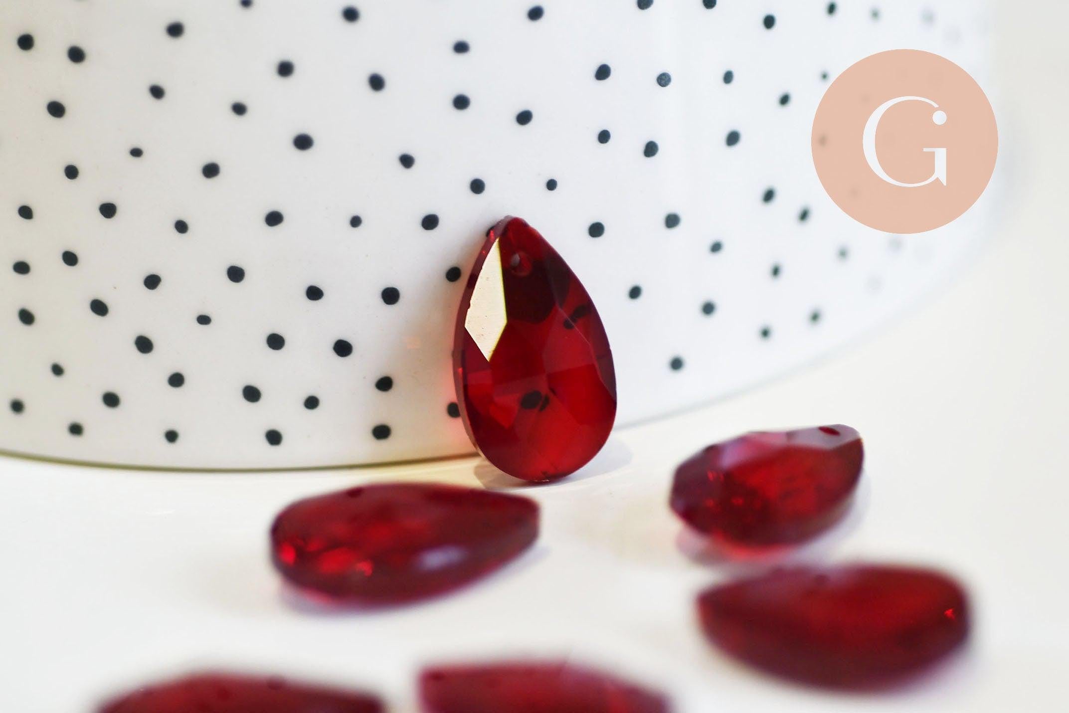 Pendentif goutte cristal facetté rouge 22mm,pendentif cristal, x1 (G6361)