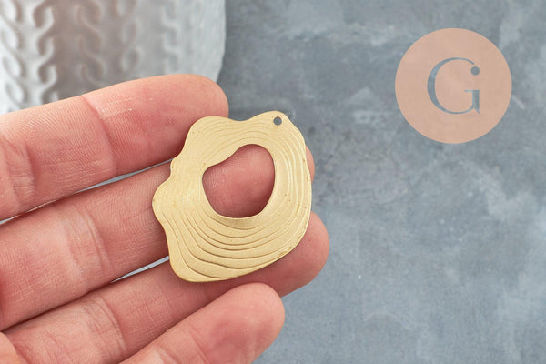 Pendentif laiton doré ovale vague striée 41mm, x2 (G4682)