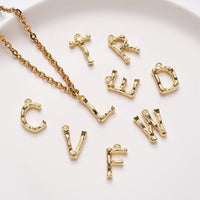 Pendentif lettre bambou zamac doré 18k 14-18mm, x1 (G4810)