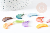 Pendentif lune en nacre multicolore support cuivre argenté 28.5mm, pendentif lune coquillage bijoux DIY x1 G9155