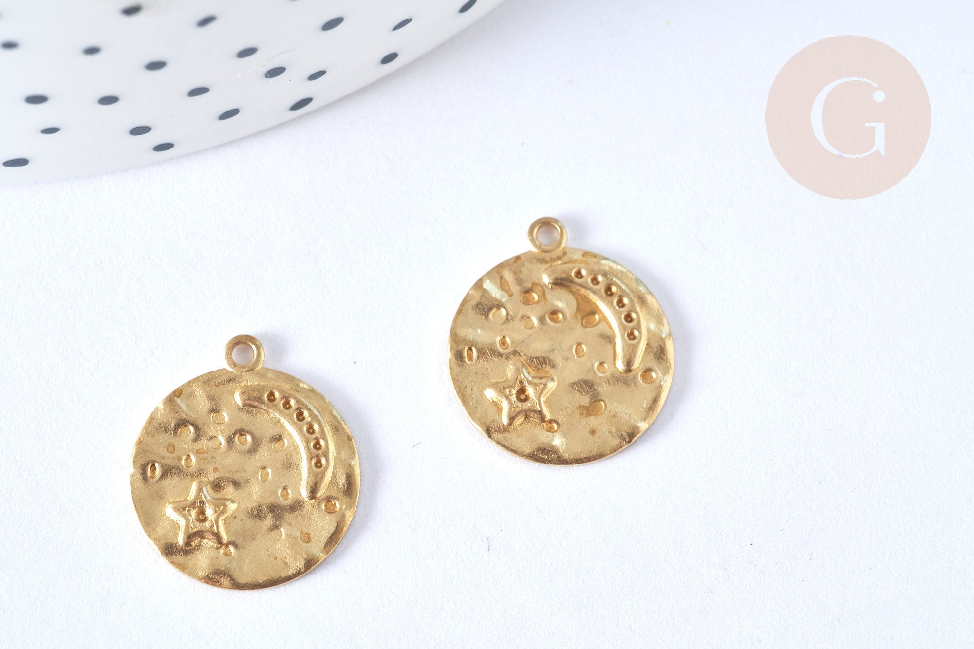 Pendentif médaille lune étoiles laiton brut 15mm, x2 (G6922)