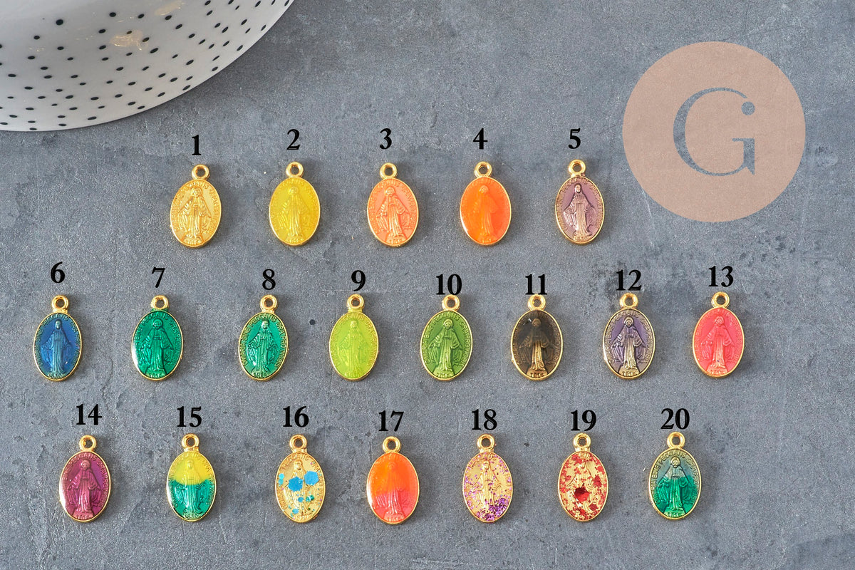 Oval Virgin Mary medal pendant in gold-plated zamac with enamel 17.5mm x1 or x5 (G8839)