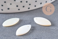 Pendentif navette nacre blanche naturelle perle ovale 18mm, x10 (G10837)