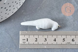 Pendentif perroquet porcelaine blanc laiton argenté 44mm, pendentif pour fabrication bijoux, x1 (G7303)