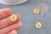 Pendentif rond lune et étoiles acier doré 15.5mm, breloque doré, acier inoxydable doré, pendentif sans nickel, x1 G6145