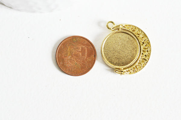 Pendentif rotatif lune pour cabochon zamac doré 30.5mm, bijou mobile création , x1 (G5323)