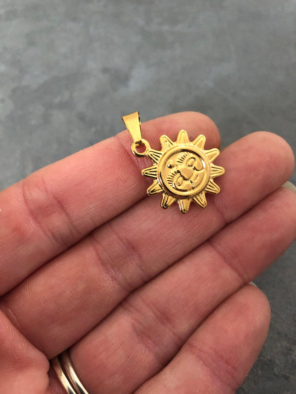 Pendentif soleil acier doré inoxydable, horoscope,porte-bonheur en acier doré, Pendentif soleil,22mm, x1 (G5290)