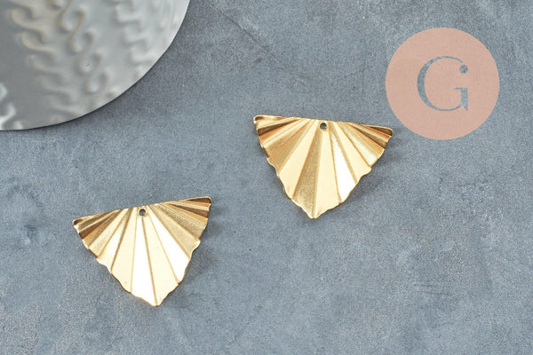 Pendentif triangle éventail plié laiton brut lisse, apprêt doré sans nickel, Pendentif doré en laiton brut,29x22mm, x2 (G3222)